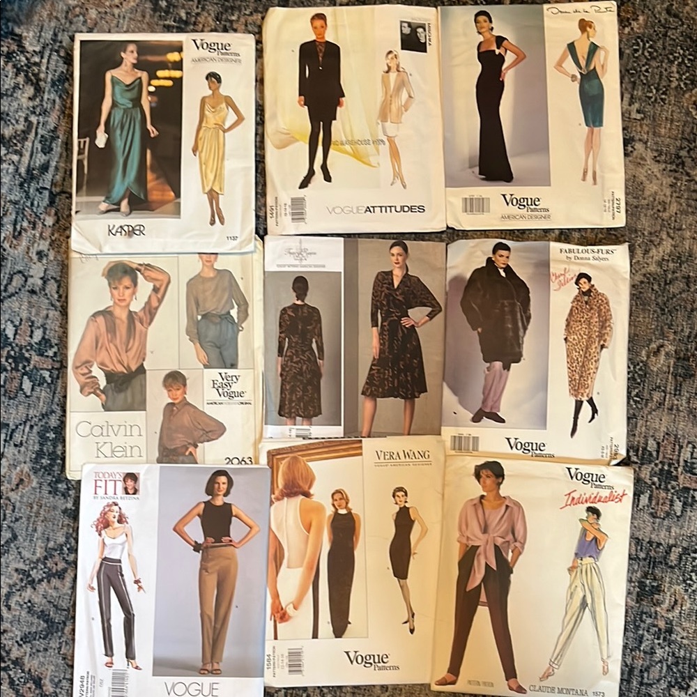 Lot of vintage sewing patterns